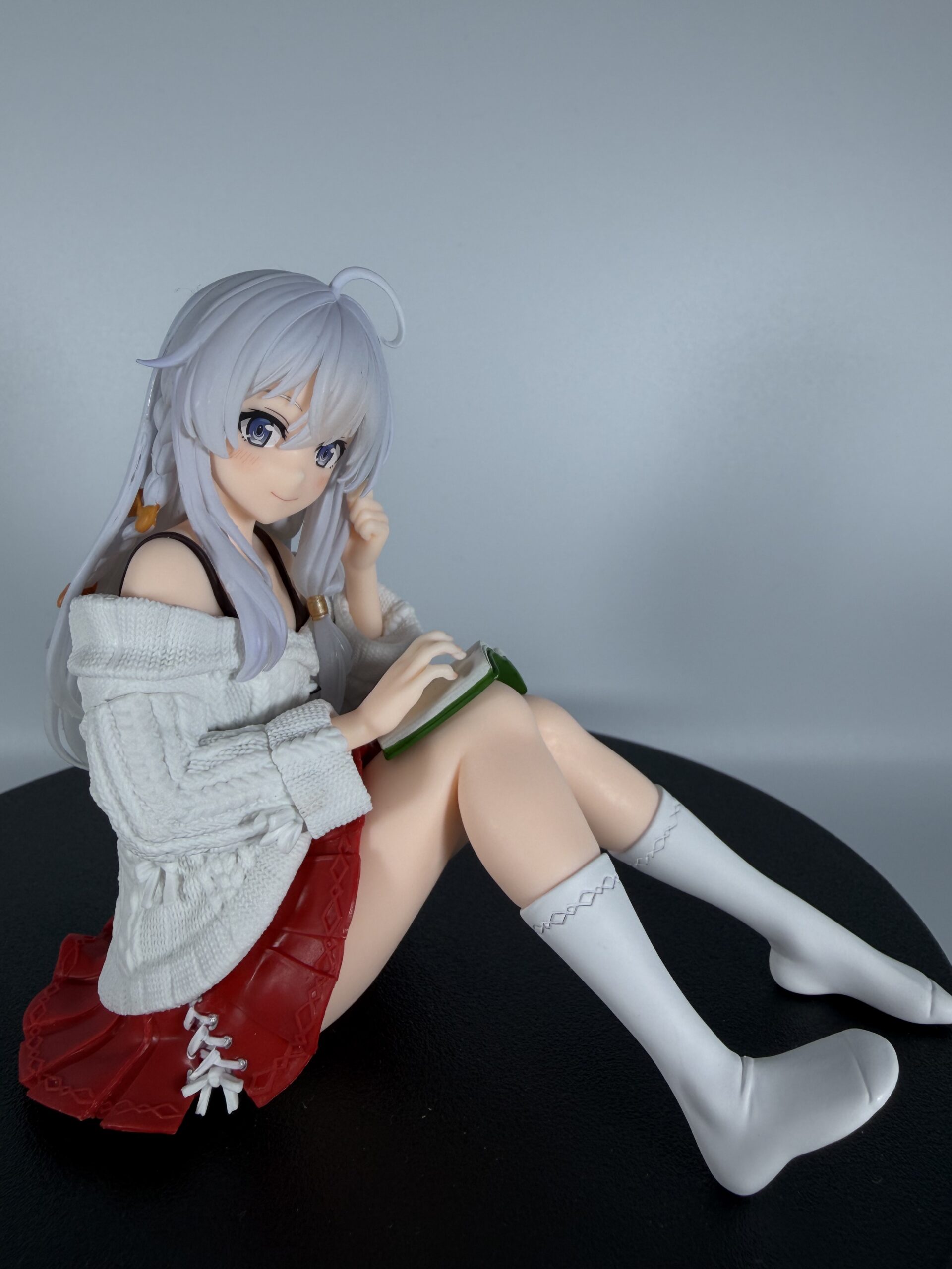 タイトー イレイナ〜私服ver〜フィギュアの全体像（左斜め前）