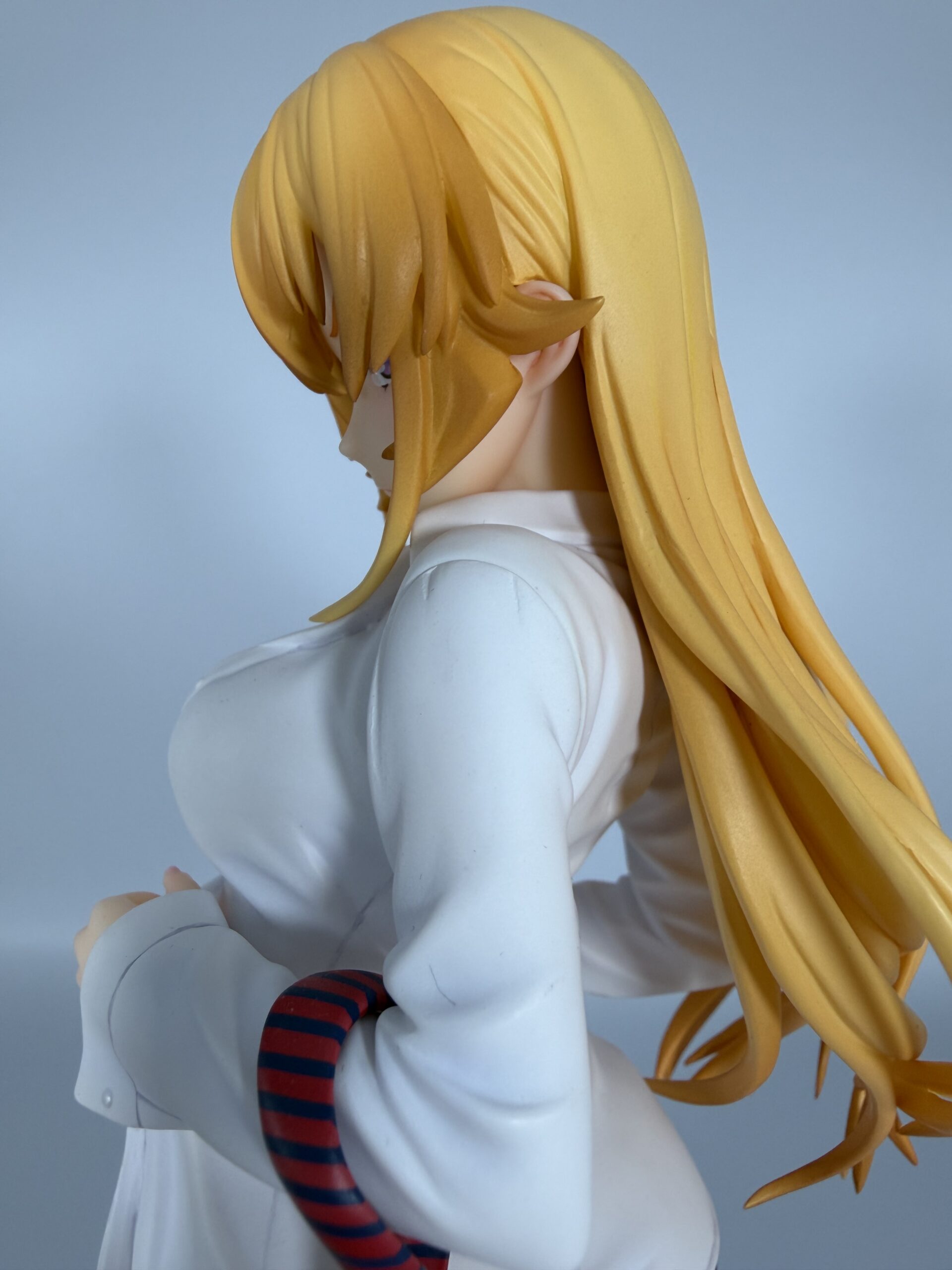 グッドスマイルカンパニー 薙切えりな ノンスケールフィギュアのバストアップ（右側）