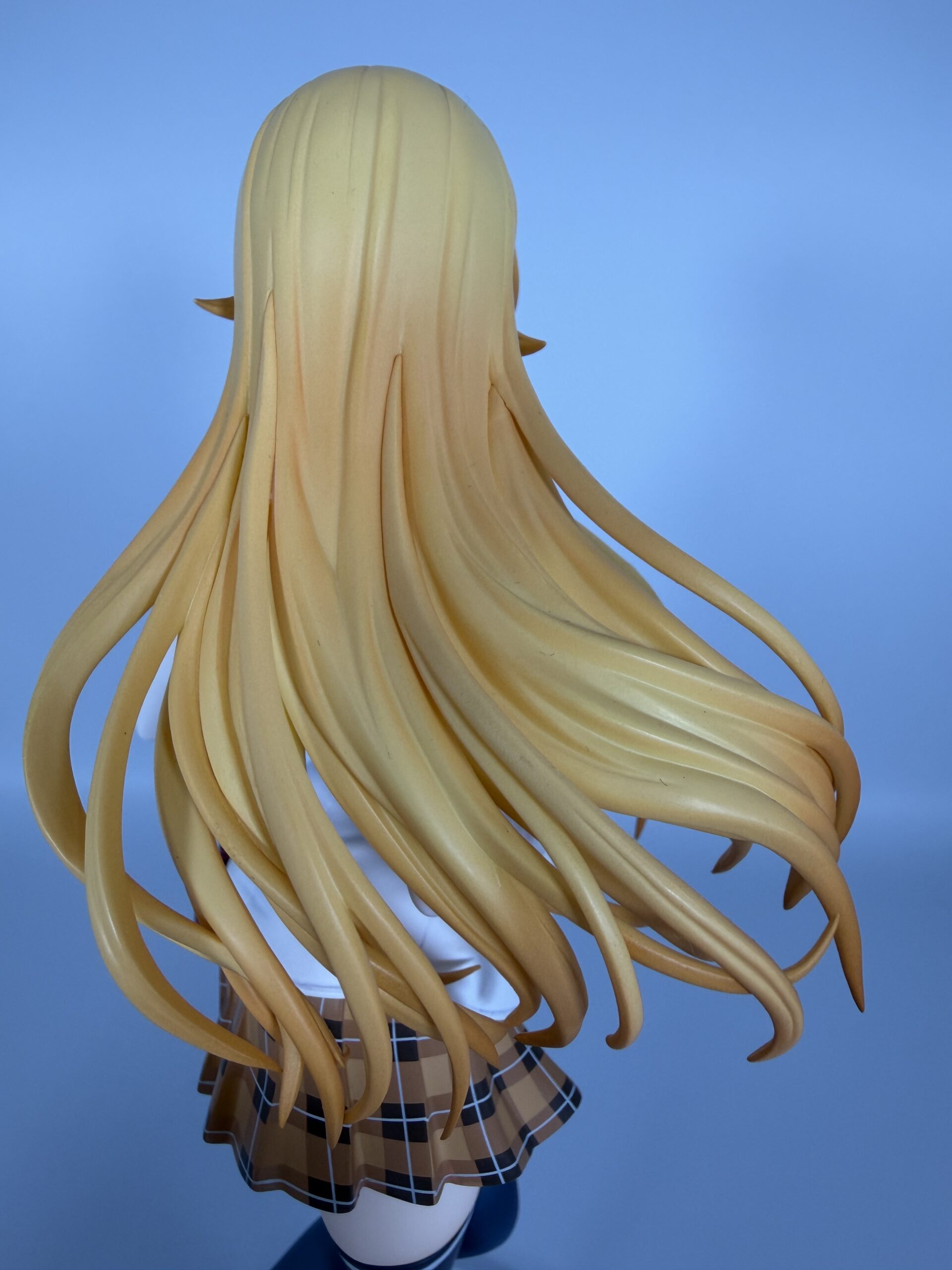 グッドスマイルカンパニー 薙切えりな ノンスケールフィギュアのバストアップ（背面）