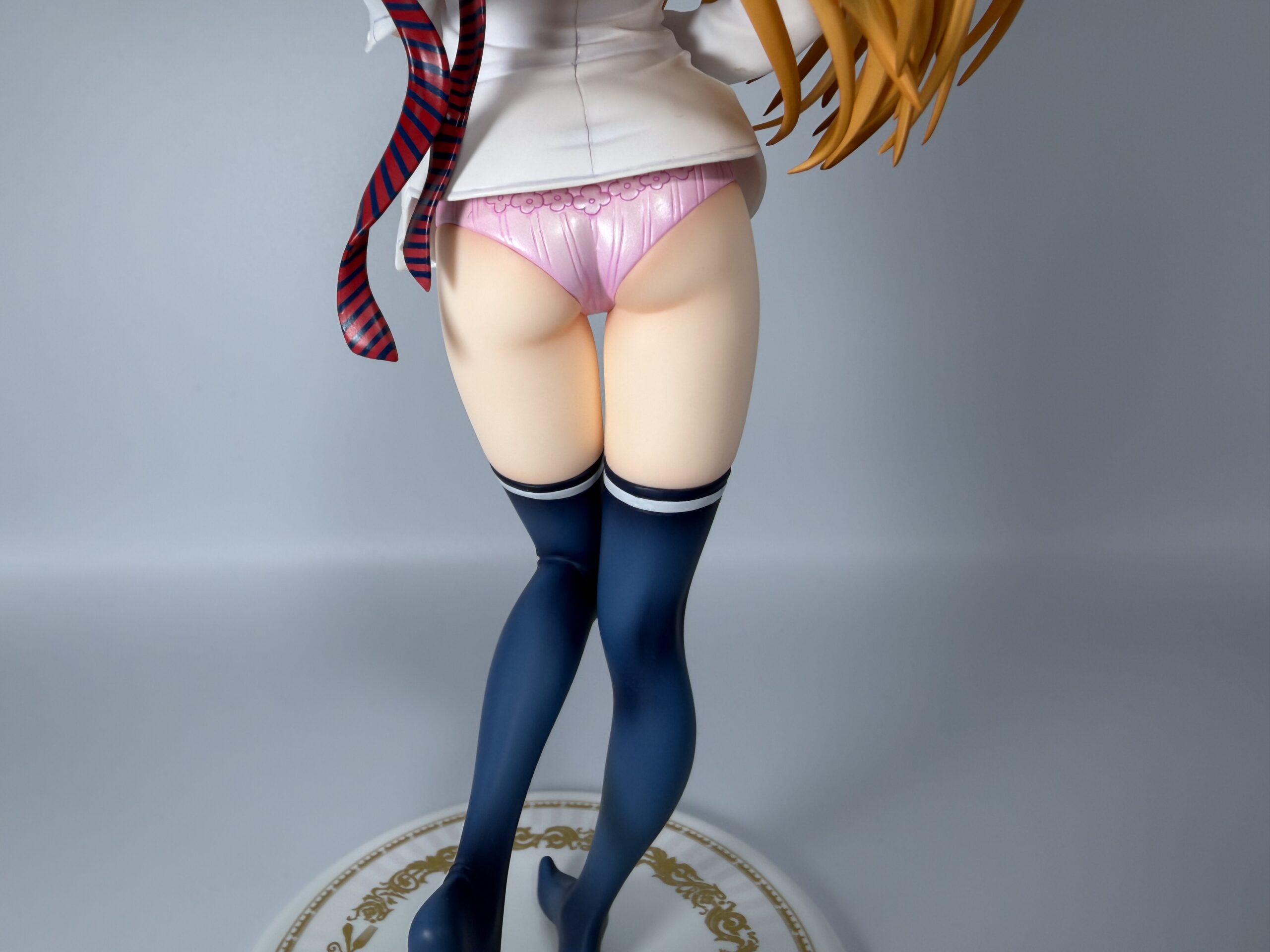 グッドスマイルカンパニー 薙切えりな ノンスケールフィギュアのキャストオフ時の下半身