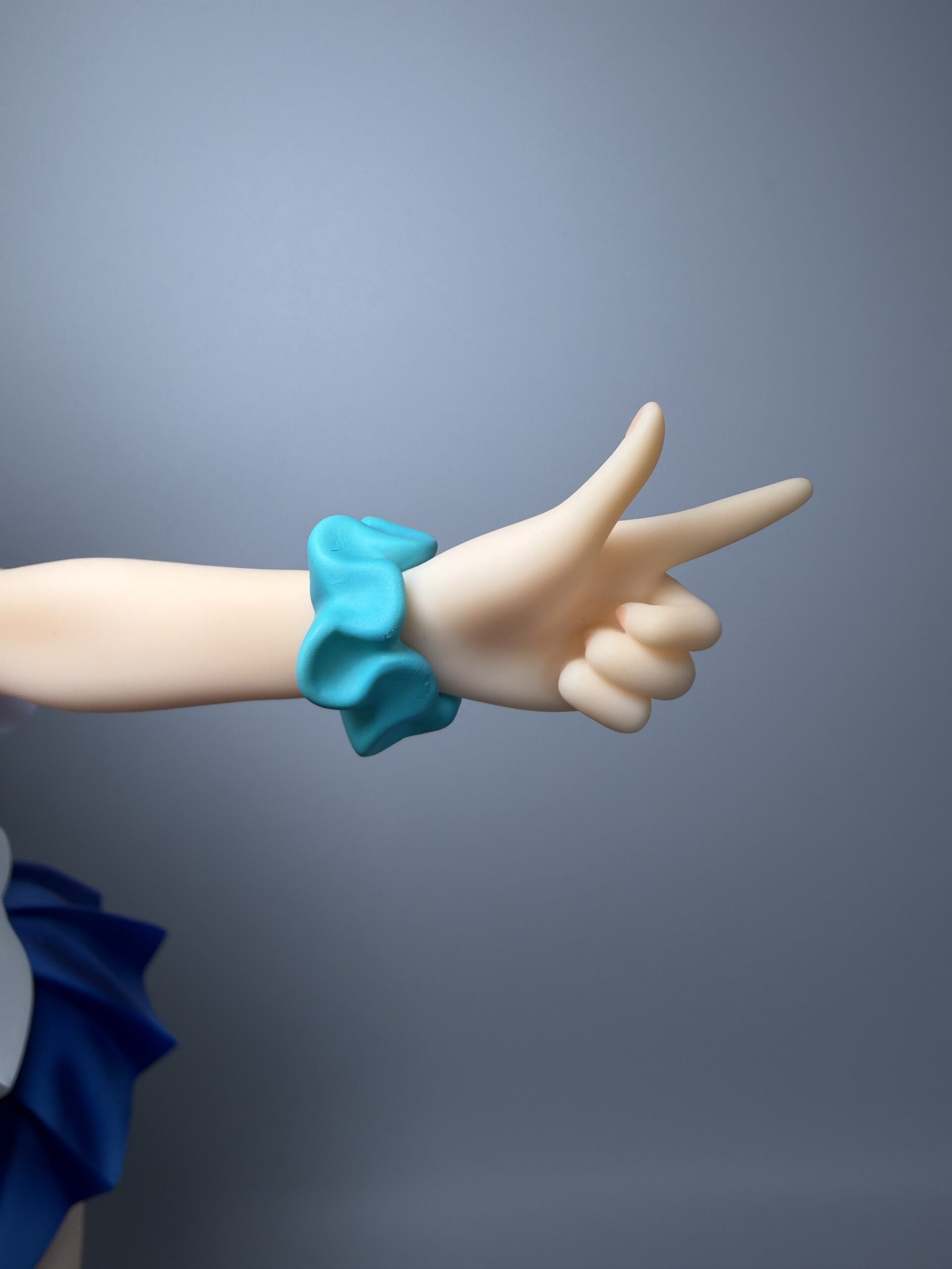 Miyuki 北条沙都子 高校生ver フィギュアの手