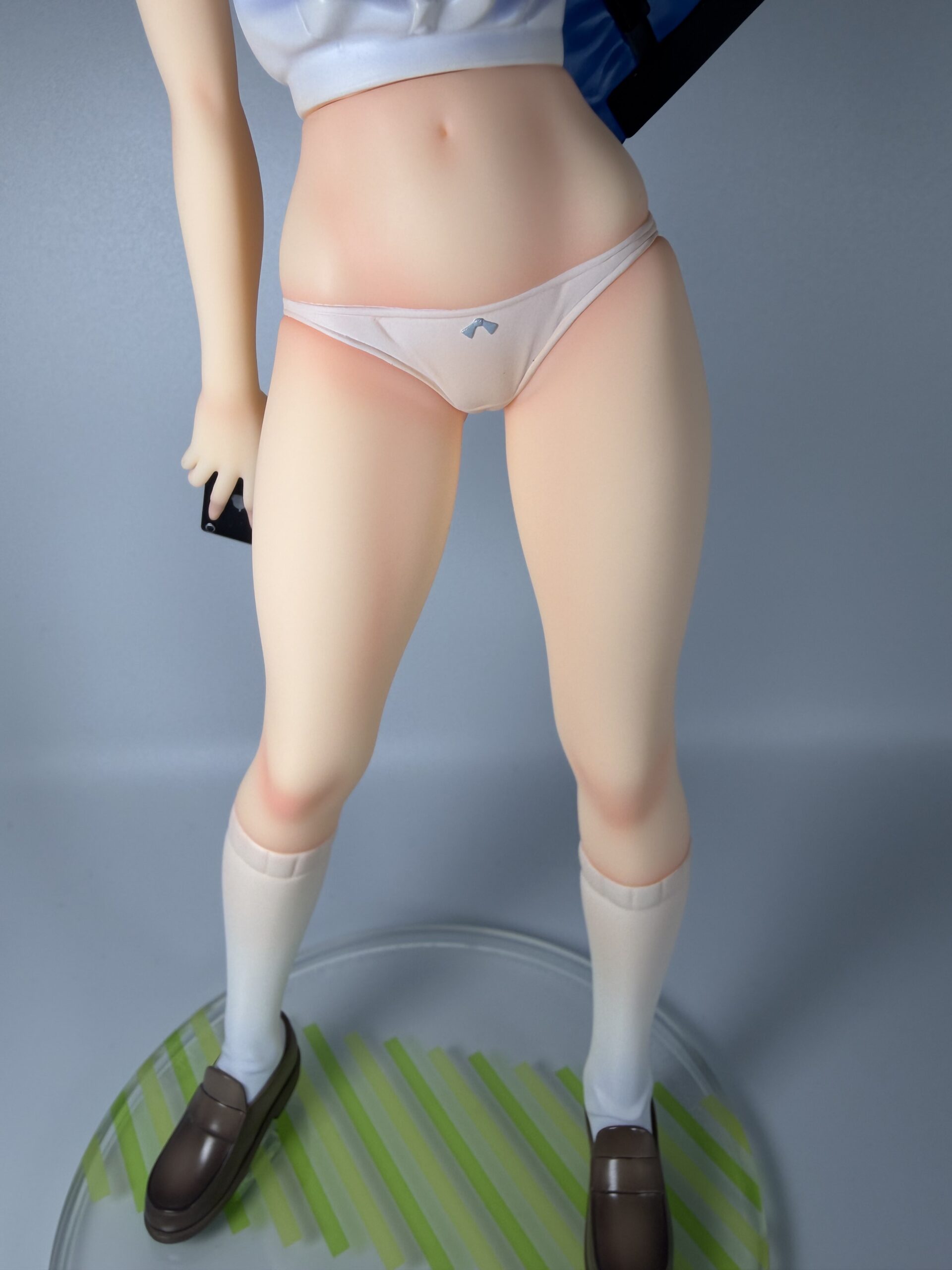 アルター ボルチモア エースの放課後verフィギュアの下着姿の下半身