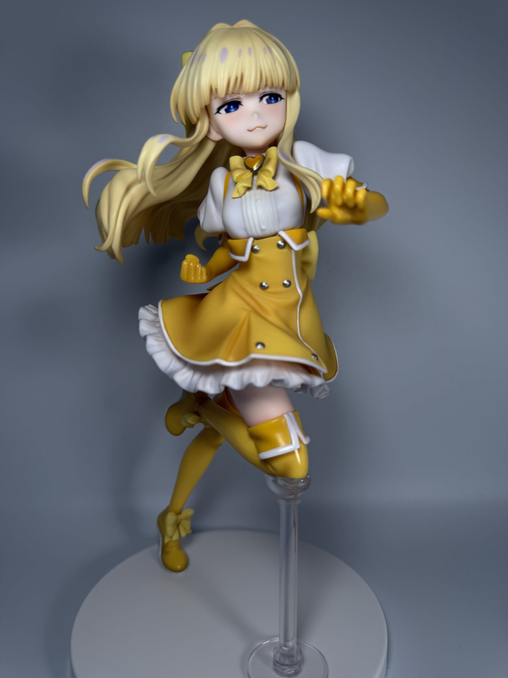 KDcolle マジアサルファフィギュアの全体像（正面）