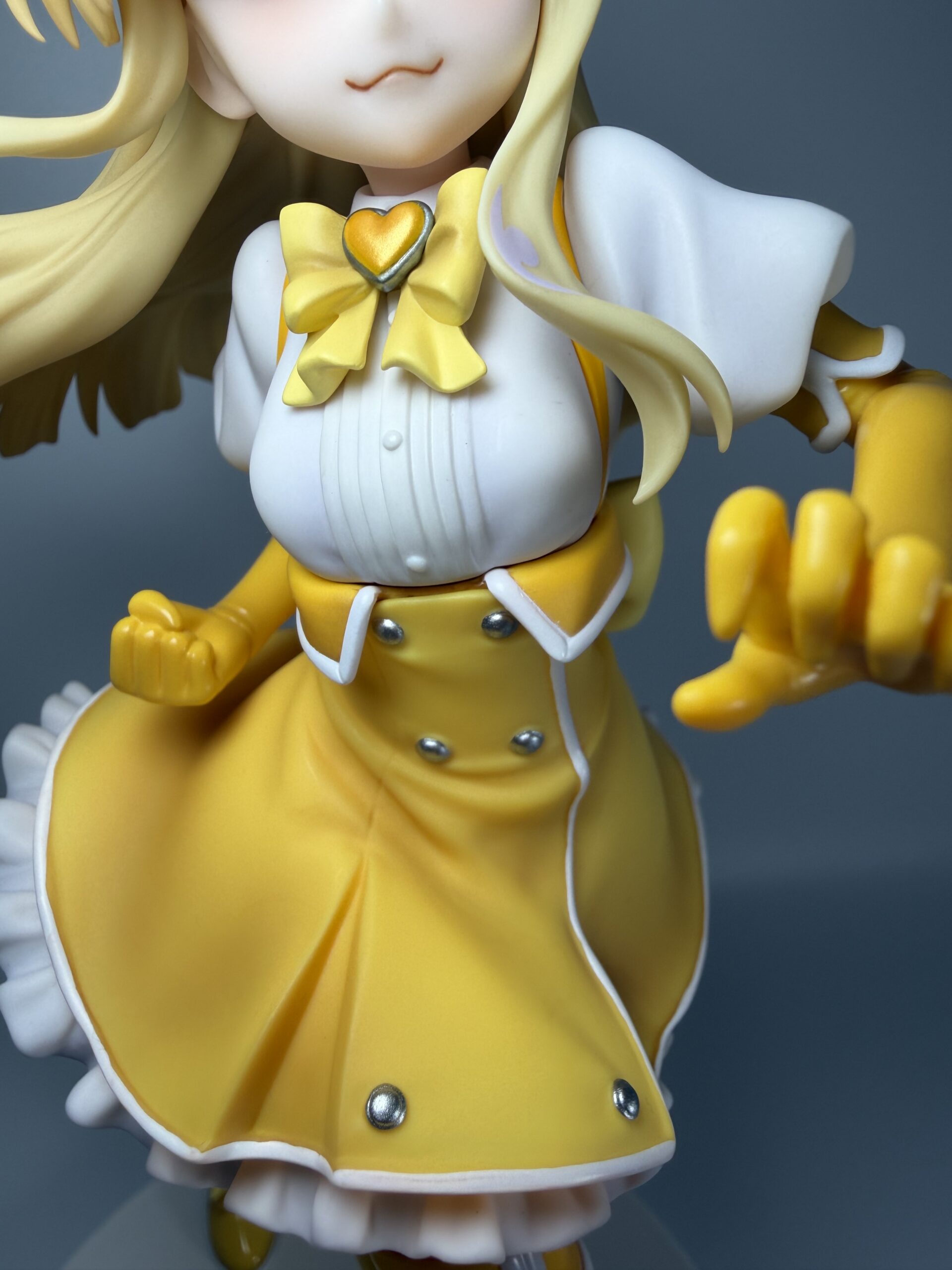 KDcolle マジアサルファフィギュアの服